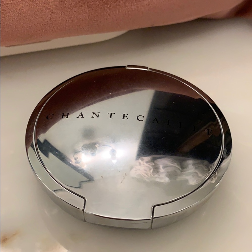 Chantecaille Peach Compact Makeup